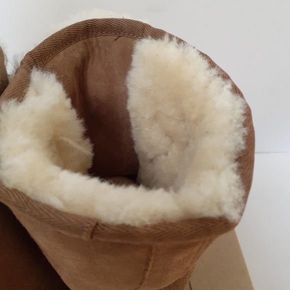 New UGG Mukluk Revival Boots sz 5 - Picture 7 of 10